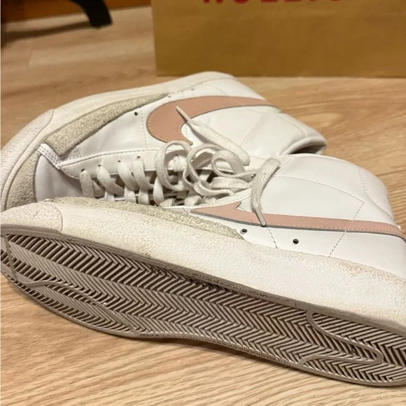 Nike White and Pink Leather High-Top Sneakers - Picture 10 of 14